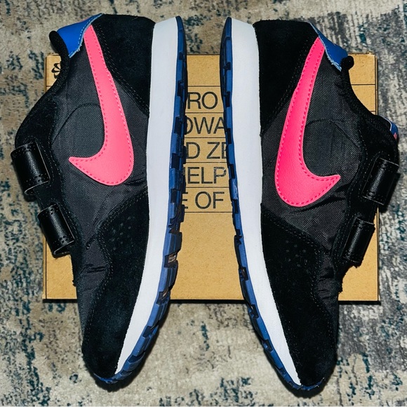 **SOLD** Nike Valiant (Smoke Grey/Sunset Pulse), Youth Size 1.5 - $20 - Picture 5 of 10